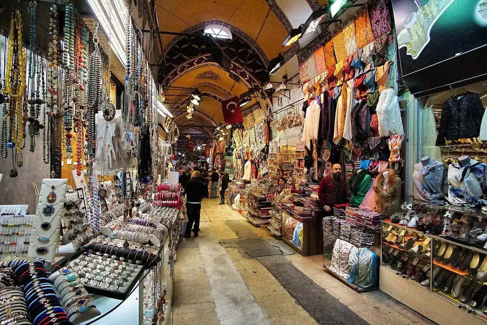 Stalls and lamps along a lane of the Grand Bazaar